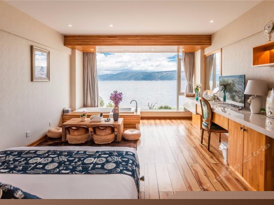 爱有天意榻榻米海景房