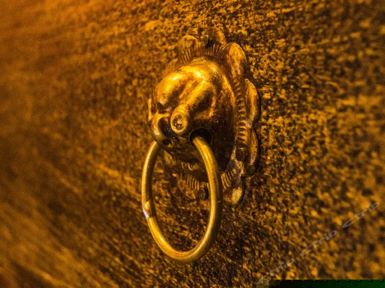 豪华阳光大床房