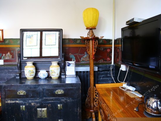 豪华民俗大土炕