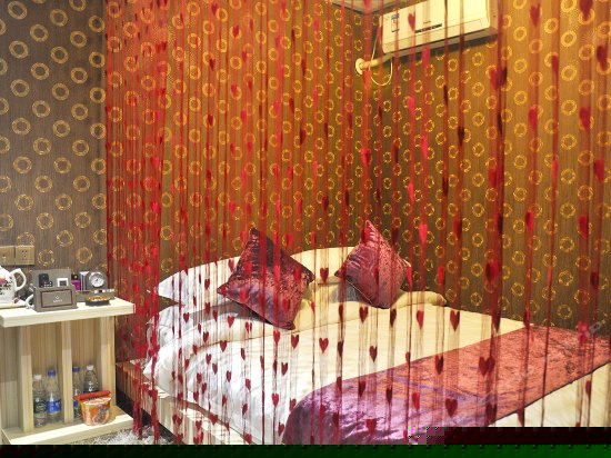 奢侈情侣主题房