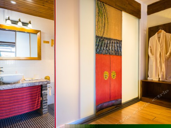 纳西寻梦大床房