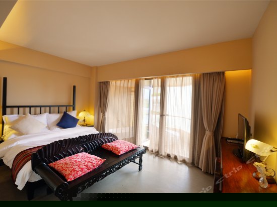 玉龙雪山豪华房