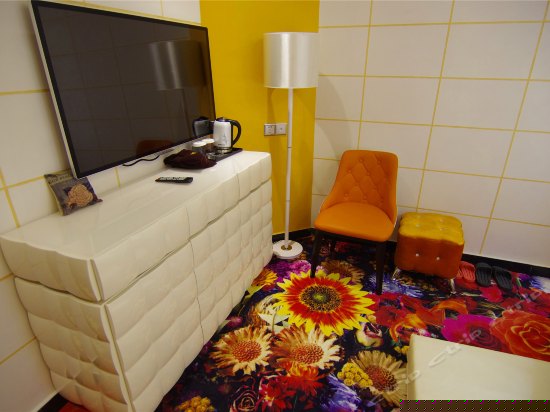 奢华浪漫圆床房（无窗）