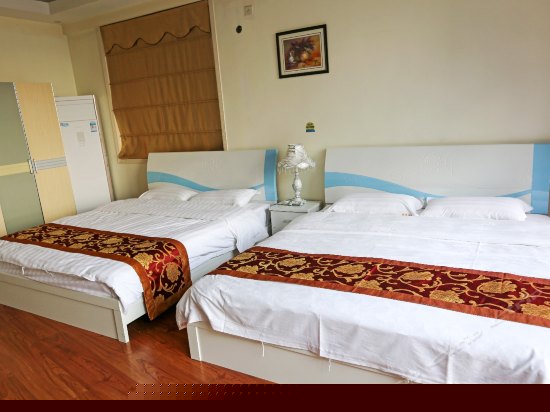 豪华双床景观套房