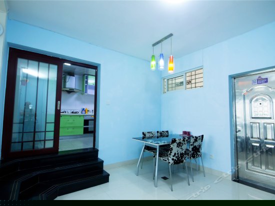 高层豪华正海景180度四室一厅套房803