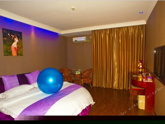 豪华大床房B
