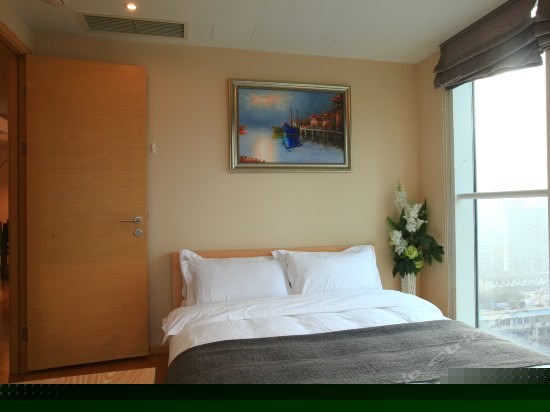 简约二卧室景观套房