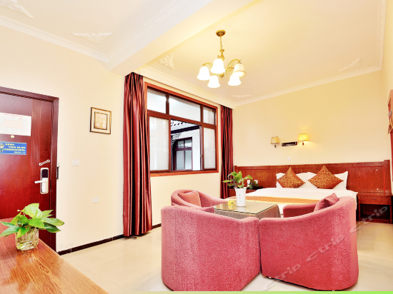 庭阁高级大床房