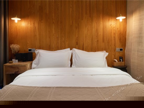 最美夕阳阳台海景大床房