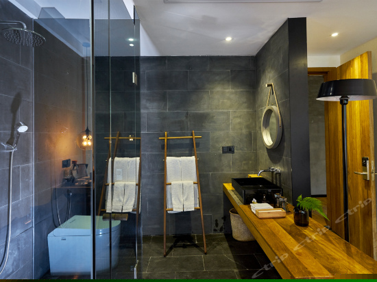 山院一醉红地台榻榻米