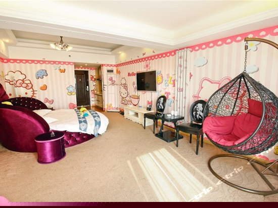 浪漫数码圆床房