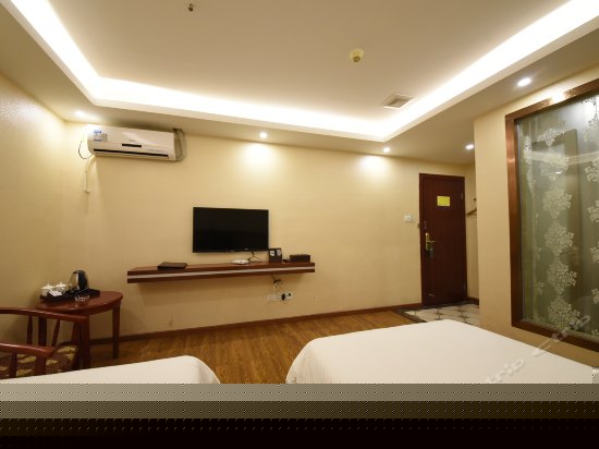 标准双人房（无窗）