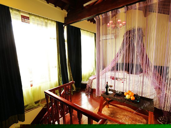 格姆纳福-雪山观全景复式