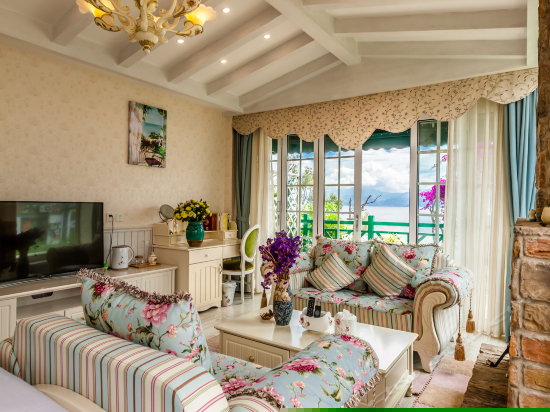 月亮河欧式花园洋房