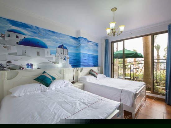 海之恋庭院四人房