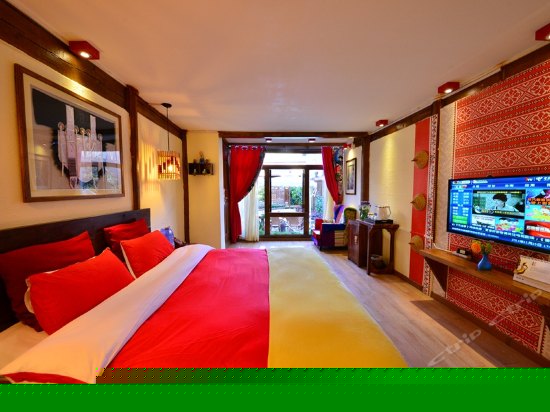 纳西明清大床房