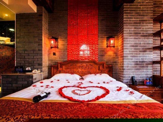 VIP主题室内温泉客房