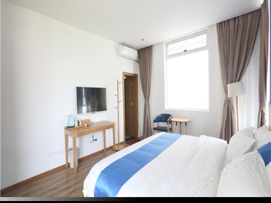 观海榻榻米大床房