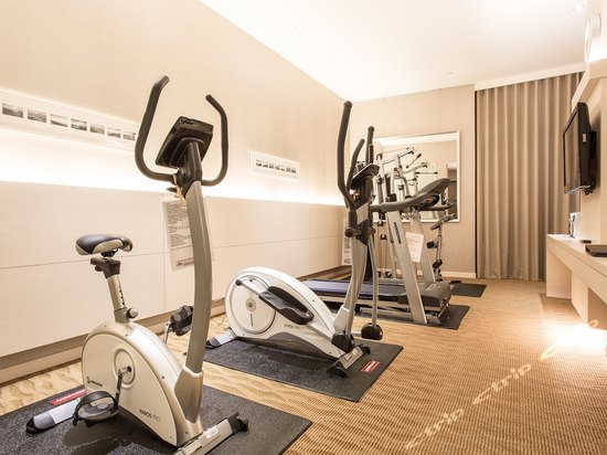健身娱乐设施