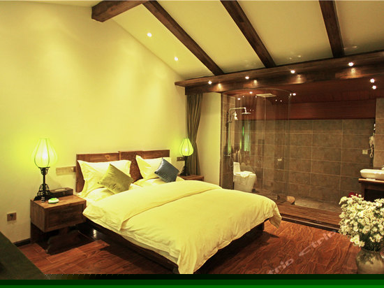 云净天空（大床房）