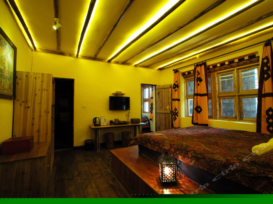 加都豪华家庭房