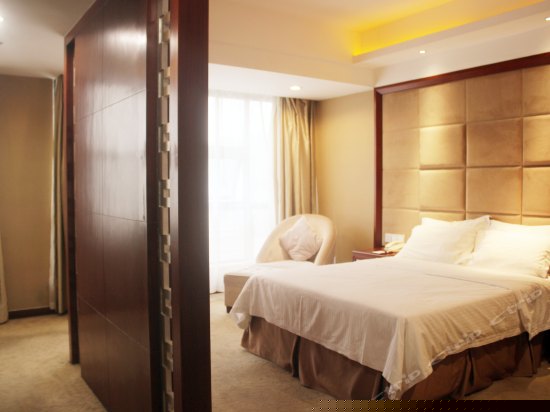 高级观景大床房