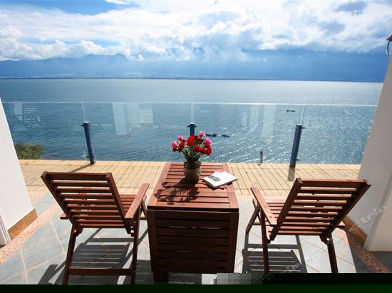 正面全海景标准间