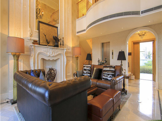 独栋5居室湖景别墅