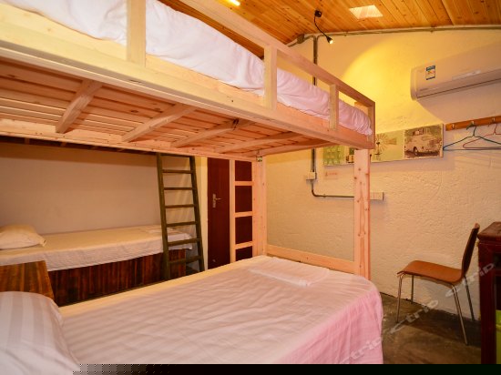 201(四人间床位房/公卫)