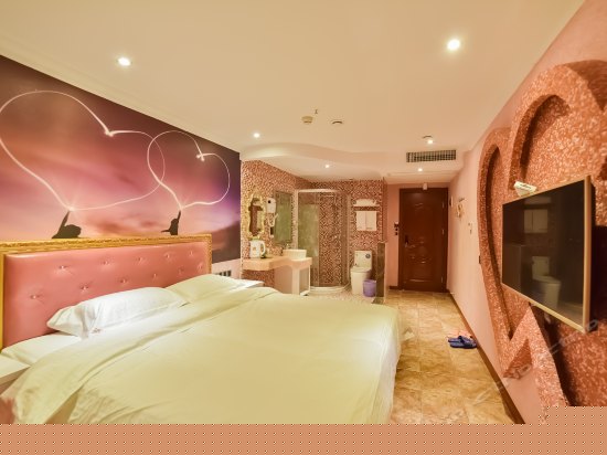 精品主题大床房