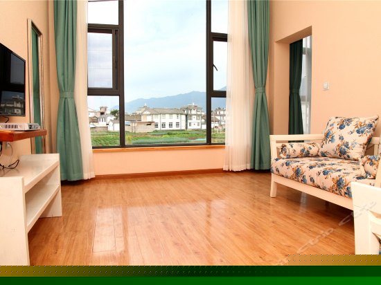 绮罗香田园风光商务套房