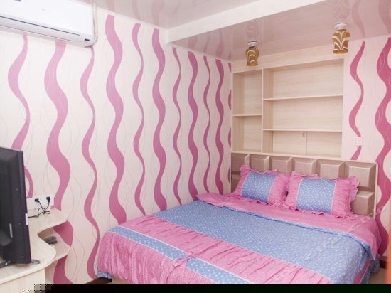 浪漫精品情侣房