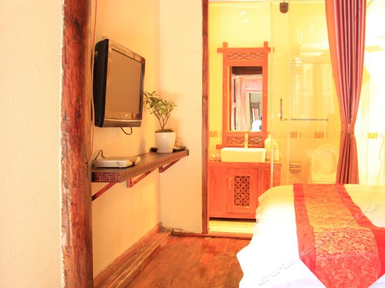 102生如夏花 大床房