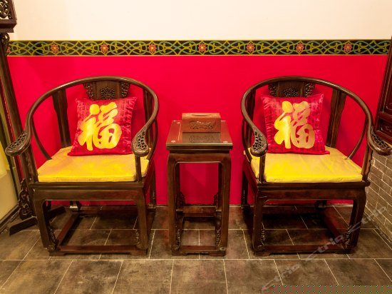 玉福临门豪华套房