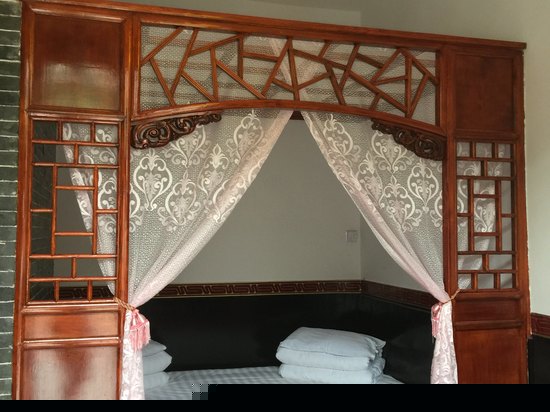 喜盈门吉祥土炕间