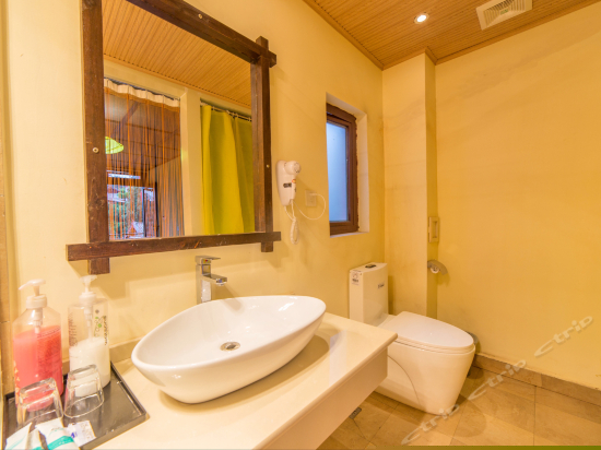 温馨庭院大床房