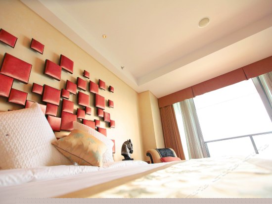 皇家高层海景蜜月房