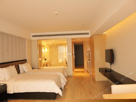 高级园景双床房