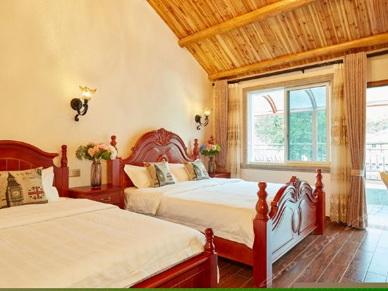 顶楼大阳台观景五房套房