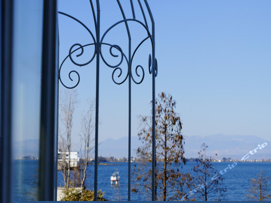 月瞳-浪漫海景圆床房