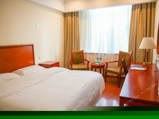 商务大床房