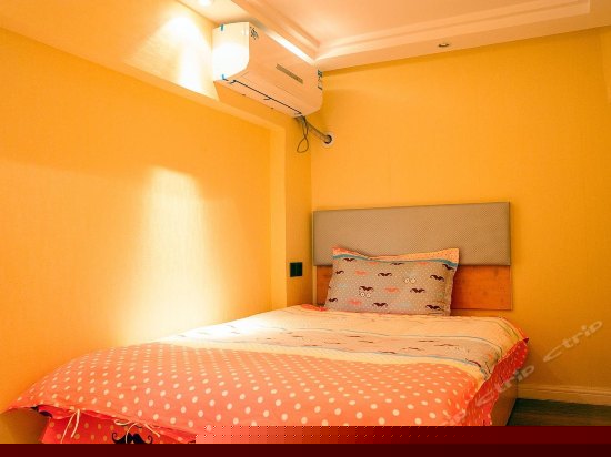 二卧室两厅复式家庭房