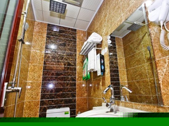 大床房（特惠）(无窗)