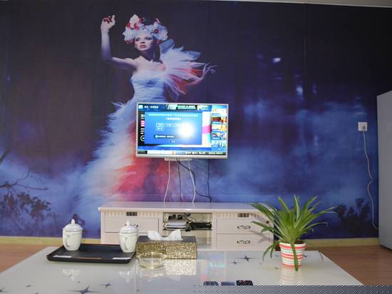 雅阁温馨大床房