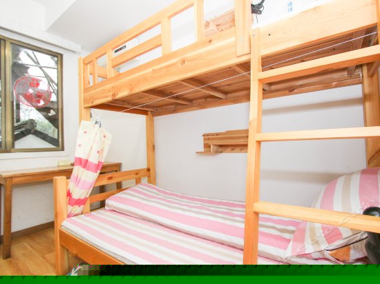 女生二人间床位（公卫）