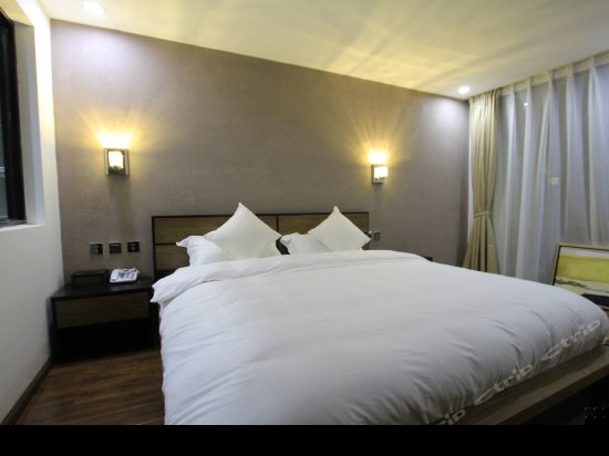 逸海-海景大床房