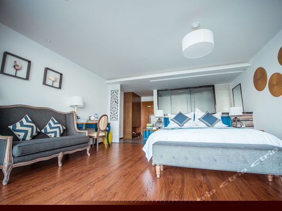 一楼海景亲水露台房（二号院）