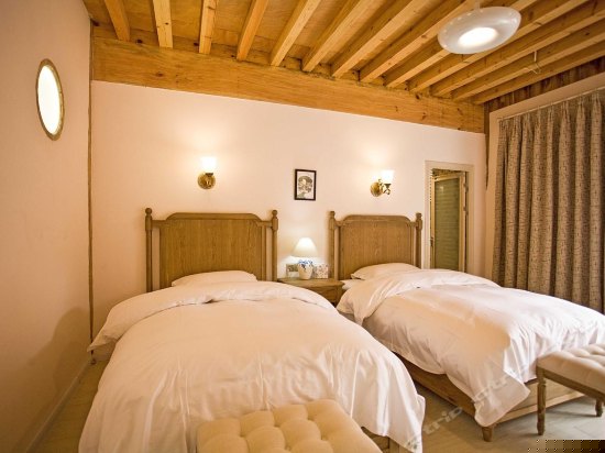 民间歌谣双床房