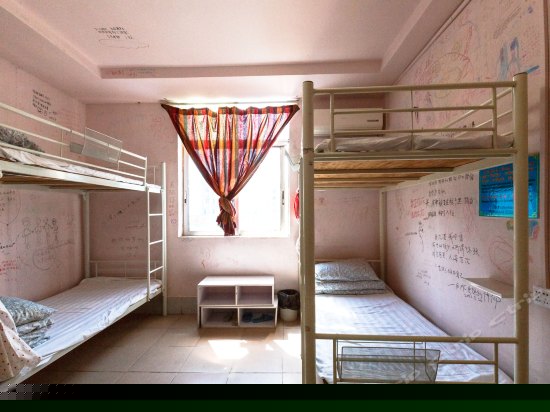 六人间（床位)