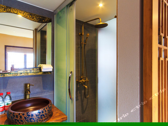 西湖山水复式双床房